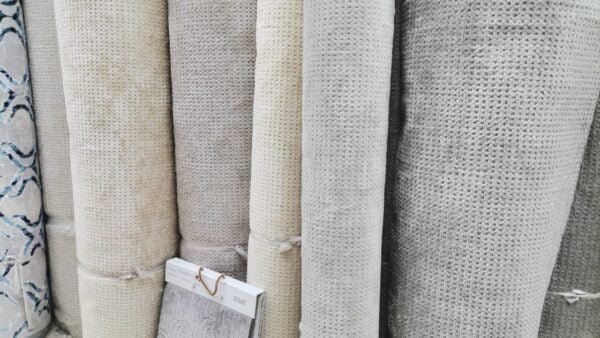 موكيت تركي فاخر بخيط متين عالي الجودة من مفروشات وأرضيات السريع بالرياض