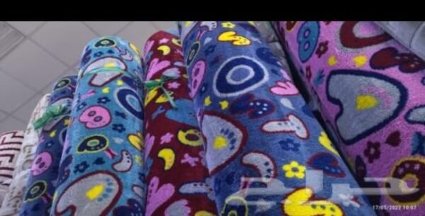 موكيت تركي فاخر بخيط متين عالي الجودة من مفروشات وأرضيات السريع بالرياض